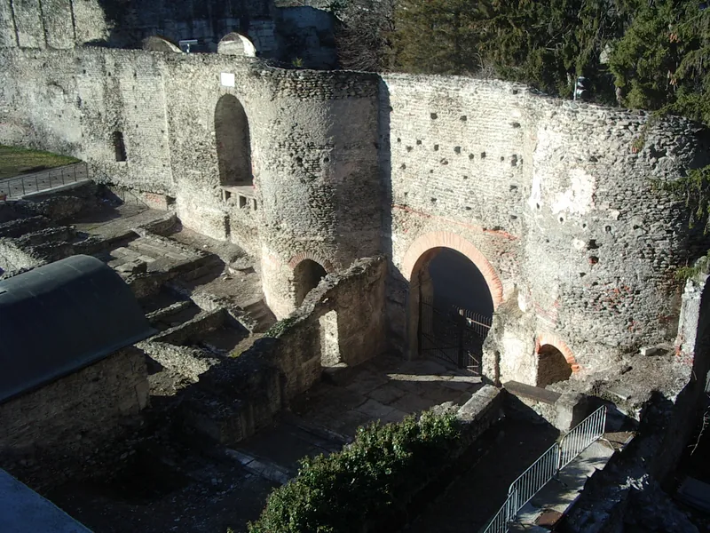 Aree archeologiche del castello e dell'anfiteatro romano di Susa