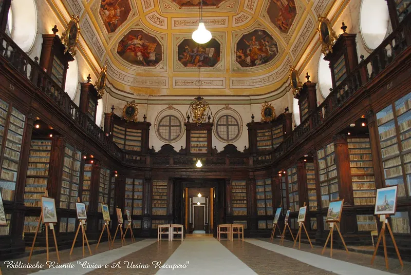 Biblioteche Riunite “ Civica e A. Ursino e Recupero”.