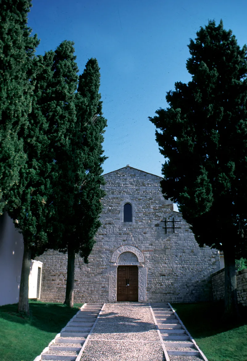 Abbazia di San Clemente al Vomano