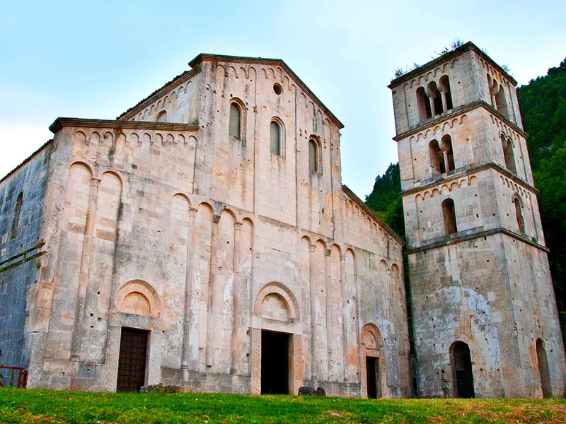 Abbazia di San Liberatore a Majella