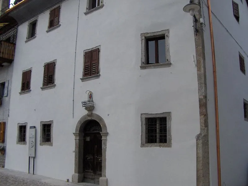 Casa Bruseschi