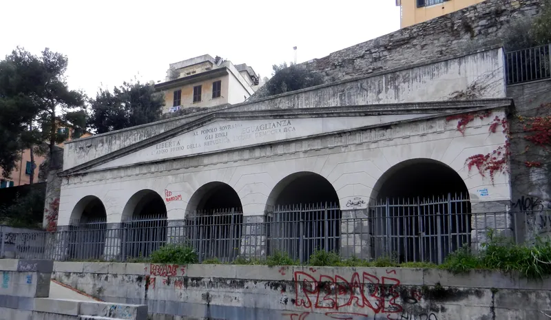 Lavatoi pubblici dei Servi (o del Barabino)