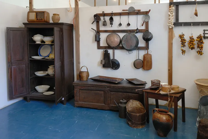 Mostra permanente di arnesi e strumenti della civiltà contadina