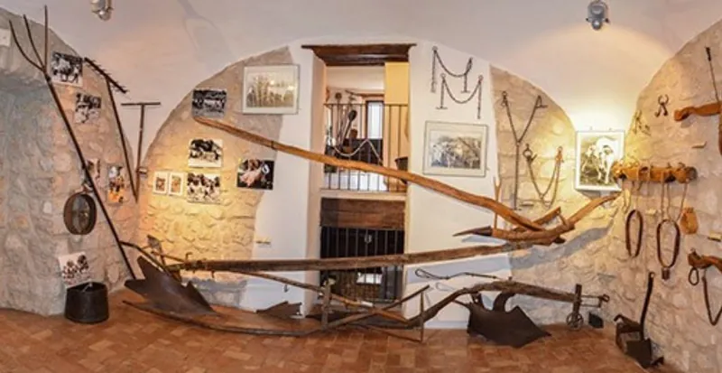 Mostra permanente sui mestieri e tradizioni popolari