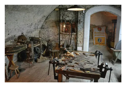 Museo civico dei ferri taglienti