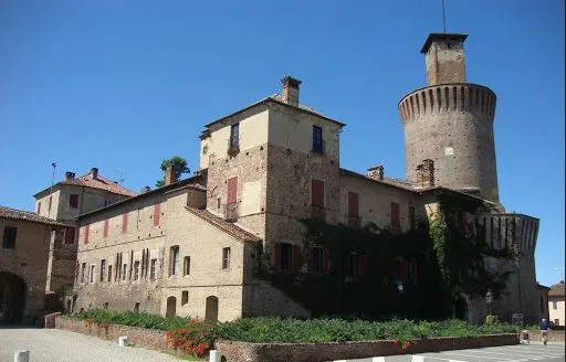 Museo degli Argenti Contemporanei (MAC); Museo degli Ornamenti Contemporanei (MOC); Museo per le Arti Tessili (MAT); Museo per la Grafica d'Arte (MAG); Museo per le Arti Decorative e il Design (MADD); Museo della Moda (MU-MO)