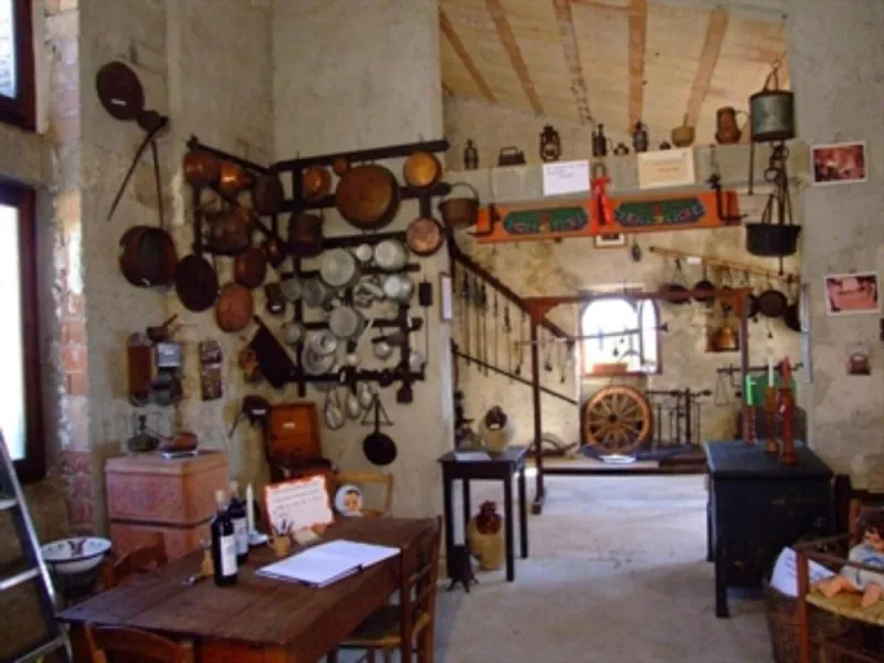Museo delle terre marchigiane. Collezione Straccini