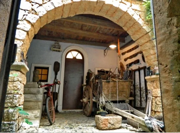 Museo etnografico Galluras. Il museo della femina agabbadora