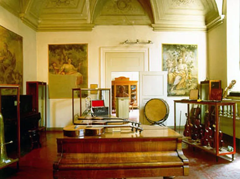 Museo romagnolo del teatro