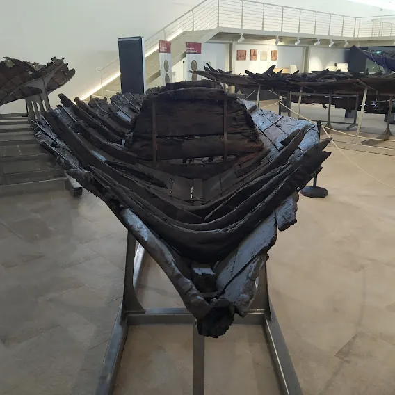 Parco archeologico di Ostia antica - Museo delle navi