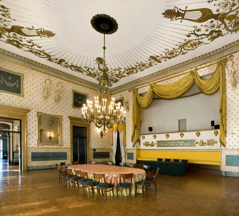 Piano nobile dello stabilimento Pedrocchi