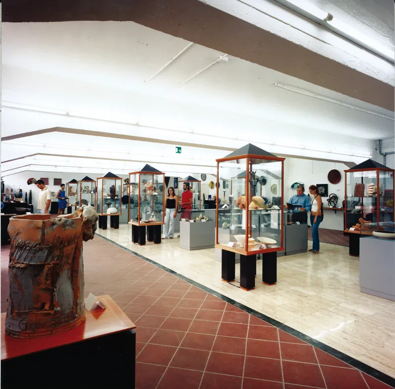 Raccolta internazionale d'arte ceramica contemporanea
