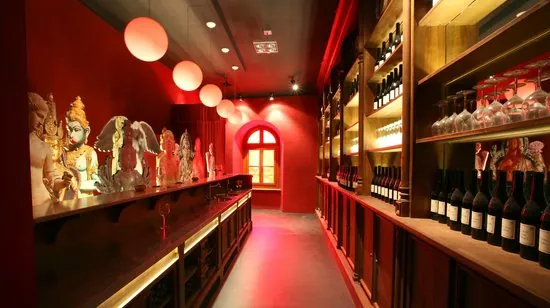 Wi.Mu Wine Museum - Castello comunale Falletti di Barolo